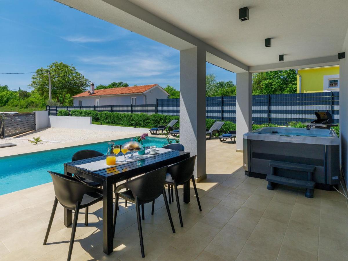 Villa Vine By Interhome Marčana Dış mekan fotoğraf